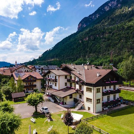 Suan Hotel Ziano Di Fiemme Bagian luar foto