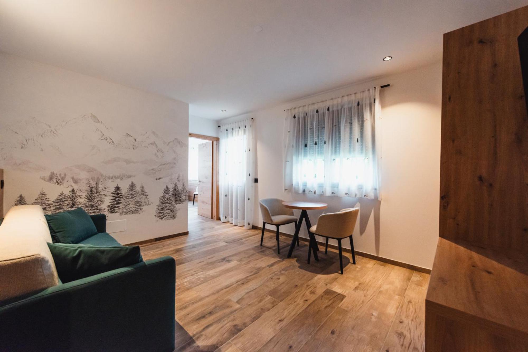 Suan Hotel Ziano Di Fiemme Bagian luar foto